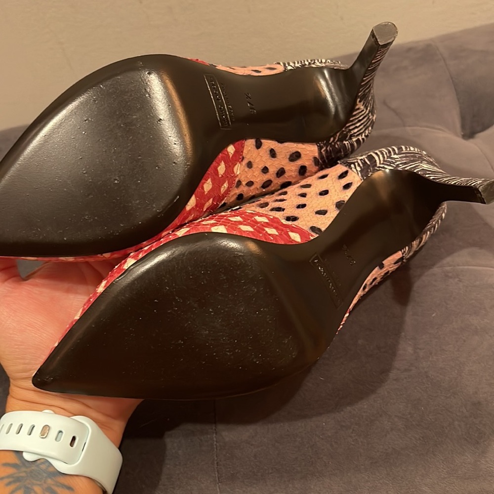 Marc Jacobs heels. - Picture 4 of 4